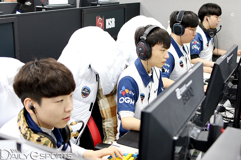 OGN 엔투스 에이스.