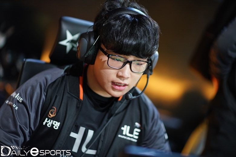 1세트 르블랑으로 활약한 한화생명e스포츠의 미드라이너 '라바' 김태훈.