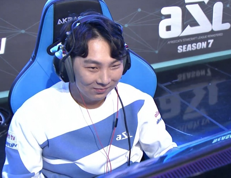 김정우(사진=아프리카TV 생중계 화면 캡처).