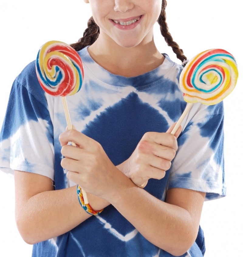 화이트데이, 치아교정 중이라면 사탕 먹은 후 양치질 꼼꼼히