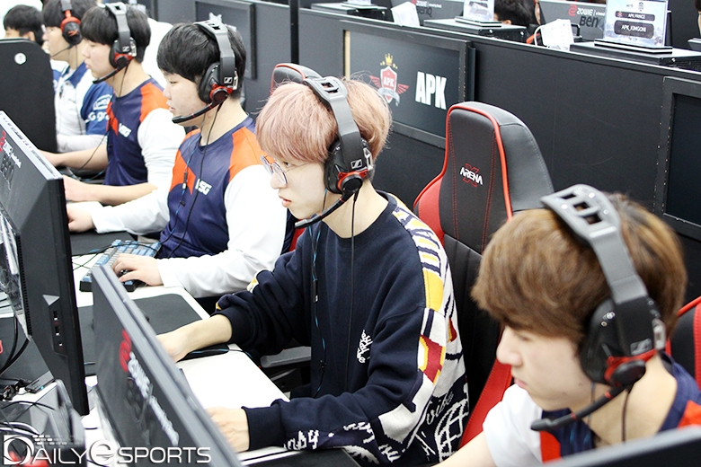 1라운드를 차지한 VSG.