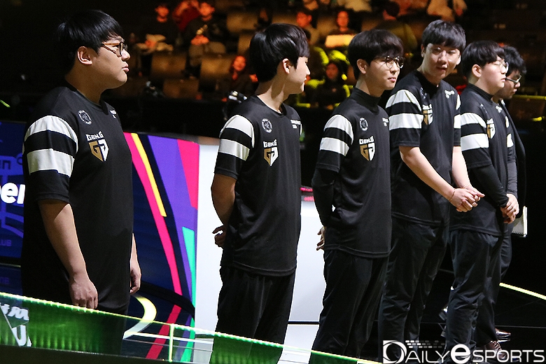 그리핀에 시즌 첫 패배를 안기며 4승째를 거둔 젠지 e스포츠.