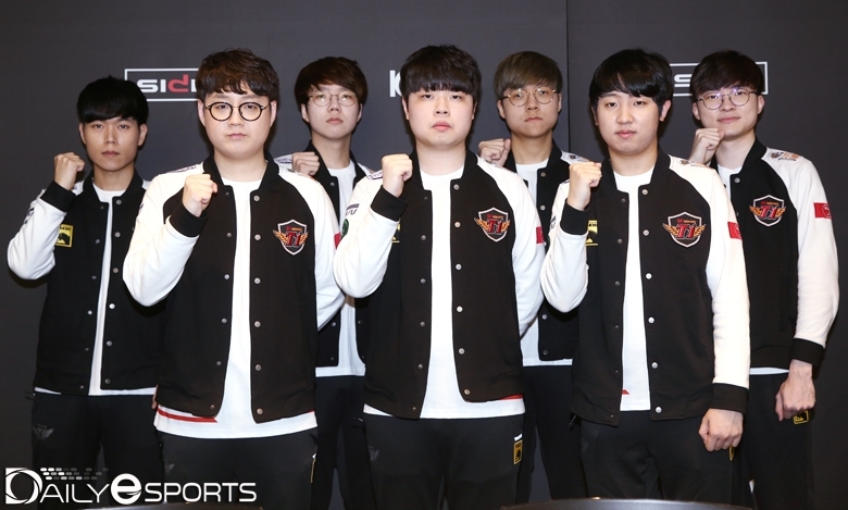 통신사 라이벌전에서 kt 롤스터를 제압하며 2위에 오른 SK텔레콤 T1.