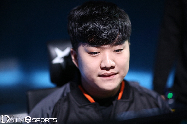 한화생명e스포츠의 원거리 딜러 '상윤' 권상윤.