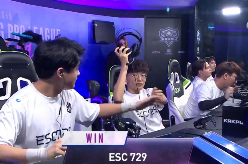 ESC 729 선수들(사진=유튜브 중계 화면 캡처).