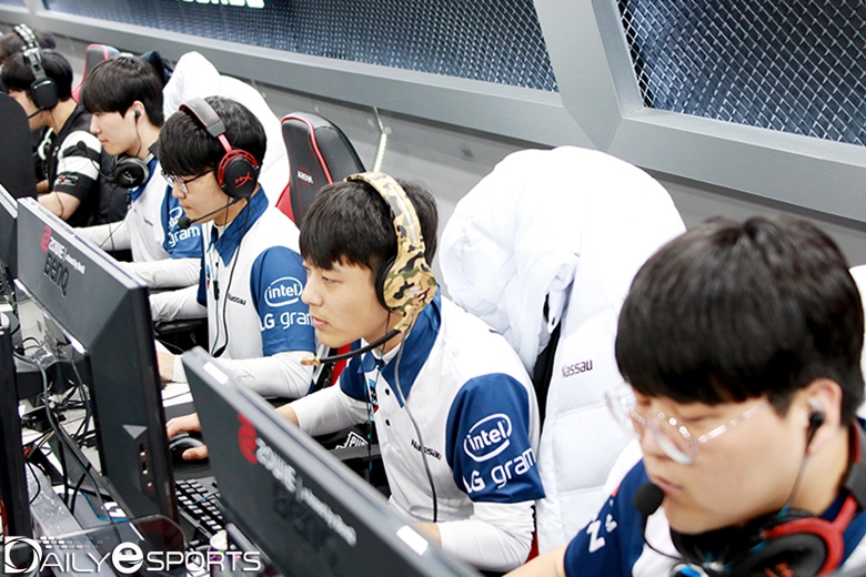 OGN 엔투스 포스.