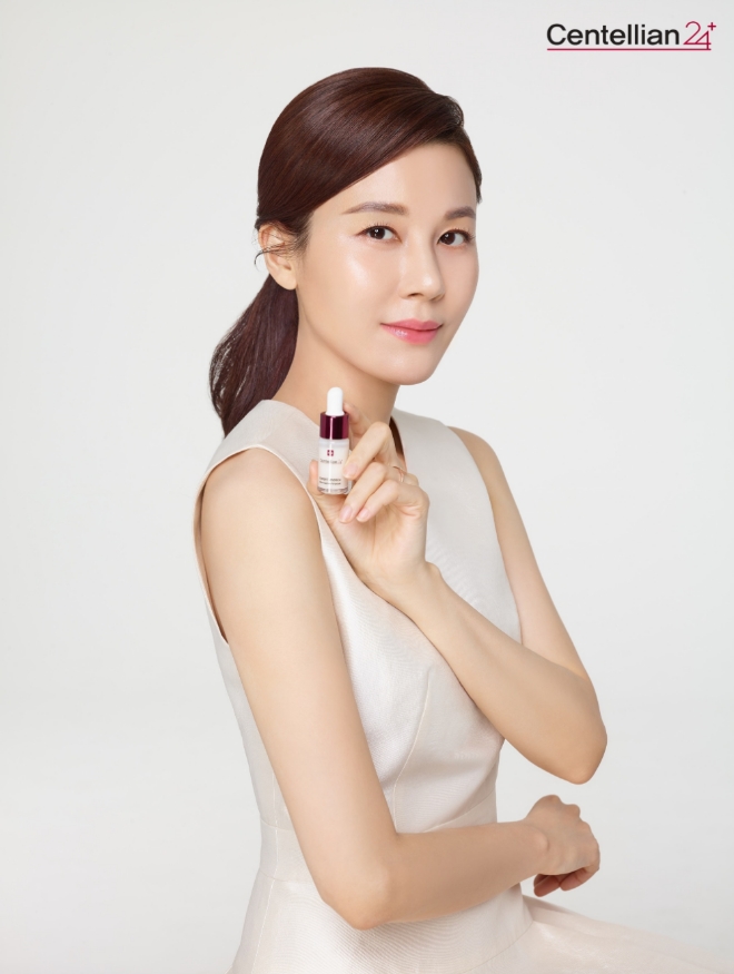 센텔리안24 브랜드 모델 김하늘