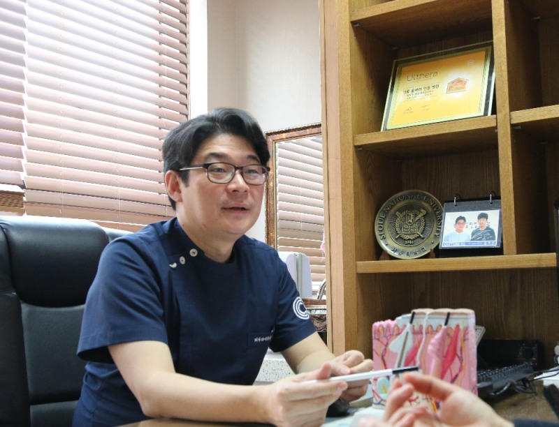 “더 어려졌네” 세월 당기는 실리프팅, 개선 효과는?