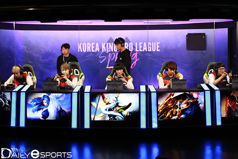 CW를 제압한 VSG.