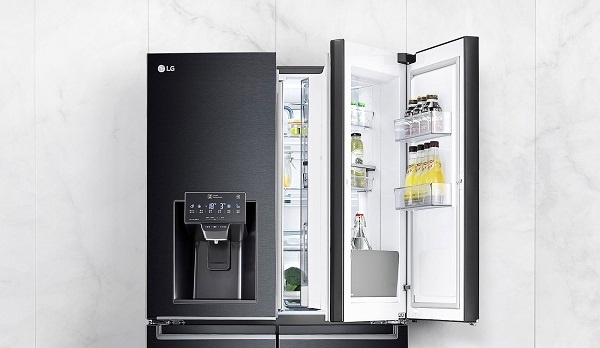 사진=LG DIOS 얼음정수기냉장고(모델명 J821MT35)