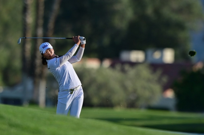 고진영은 브리지스톤 투어B X-CB 아이언을 사용한다. 사진