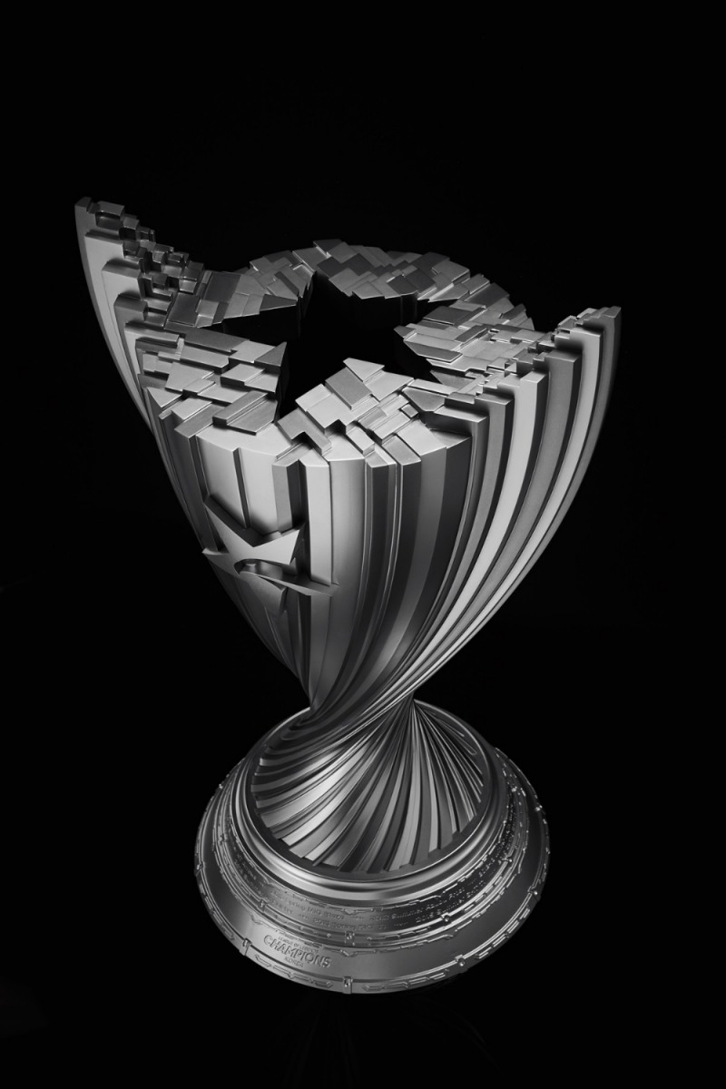 라이엇 게임즈, 새로운 LCK 우승 트로피 공개…13일 주인공 가린다