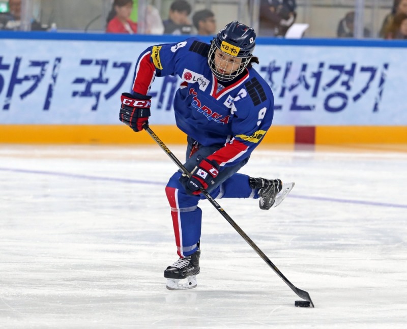 여자 아이스하키 2019 세계선수권 폴란드에 '첫 승'