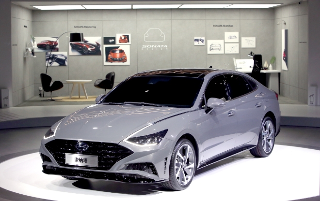 현대자동차 중국형 신형 쏘나타 첫 공개.