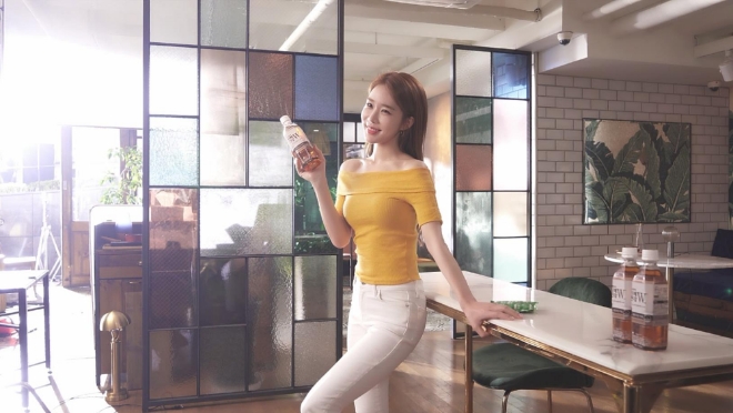 무결점 몸매 자랑하는 유인나