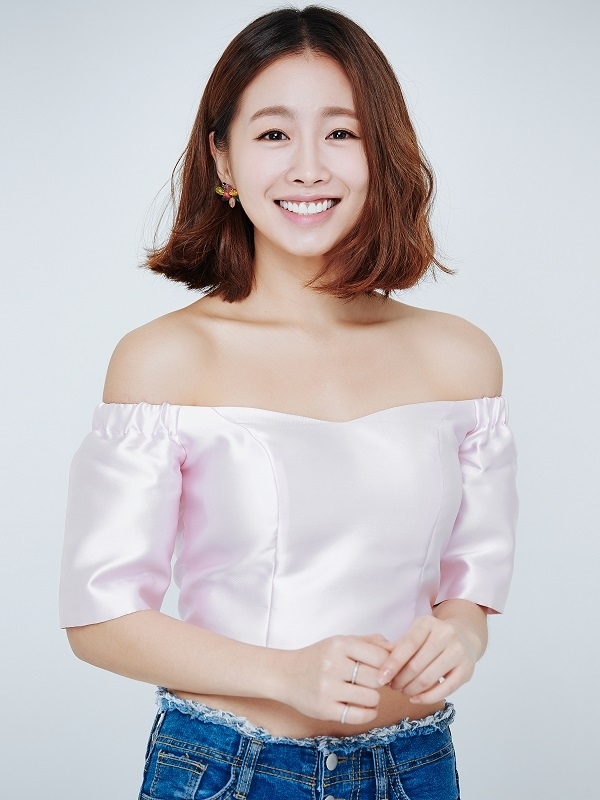 배우 한수아. 사진_키움 히어로즈 제공