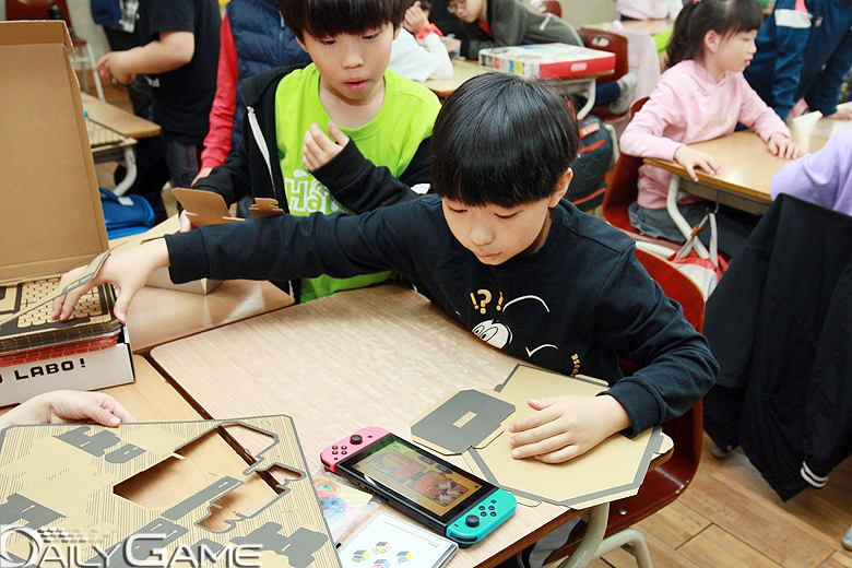 청량초등학교 조승현군 "닌텐도 수업 재미있어요!"