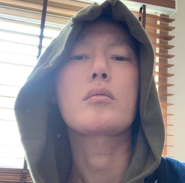 허지웅 투병근황 전격 공개