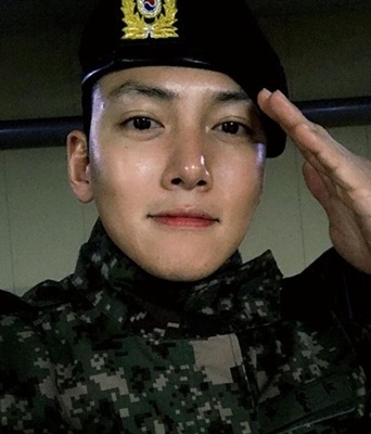 사진=지창욱 SNS