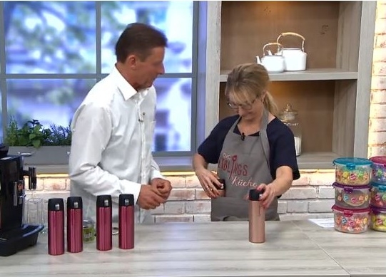 락앤락, 독일 QVC 시범 판매 방송 장면 / 사진 제공 = 락앤락