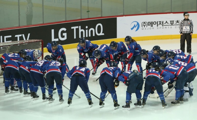 한국 여자 아이스하키 대표팀. 마니아리포트DB