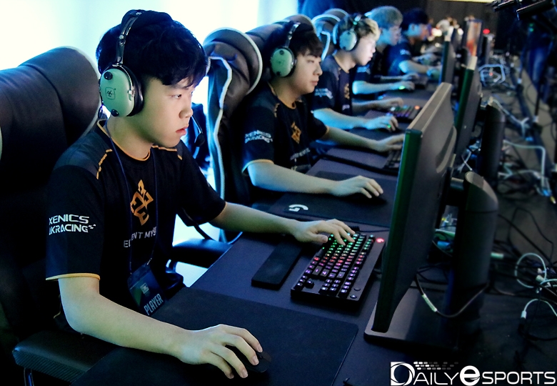 엘리먼트 미스틱.