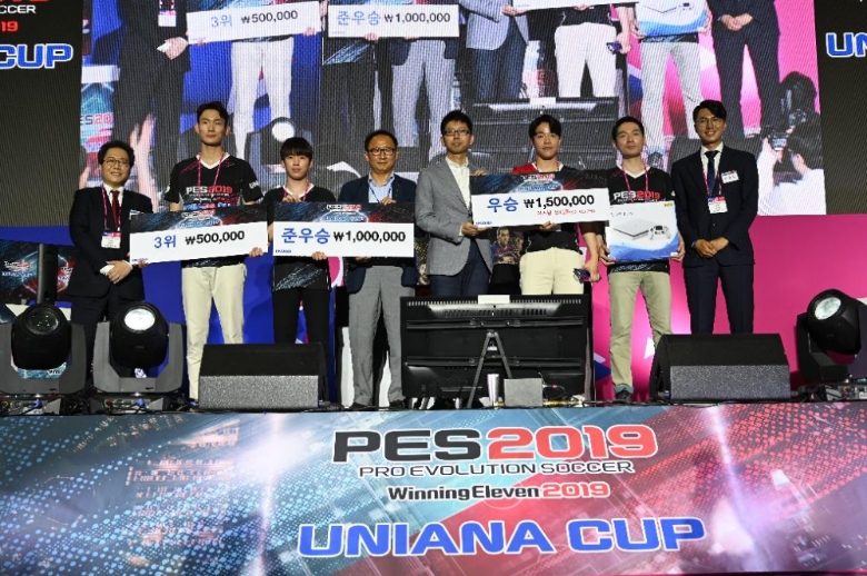 PES 2019 한국대표 서인덕, 유니아나 컵 우승