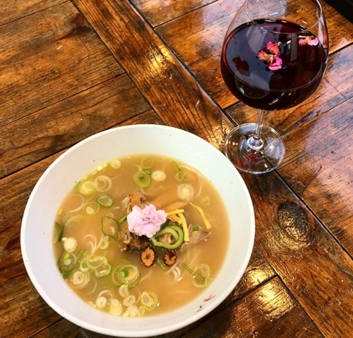 사진=양평 꽃국수 SNS