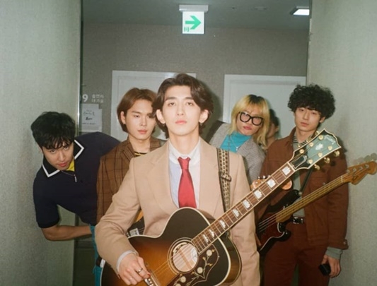 사진=잔나비 SNS