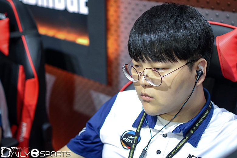 OGN 엔투스 포스의 오더 '성장' 성장환.