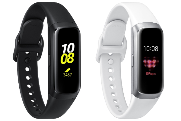 삼성 '갤럭시 핏' 2종 이미지 / 사진 제공 = 삼성전자