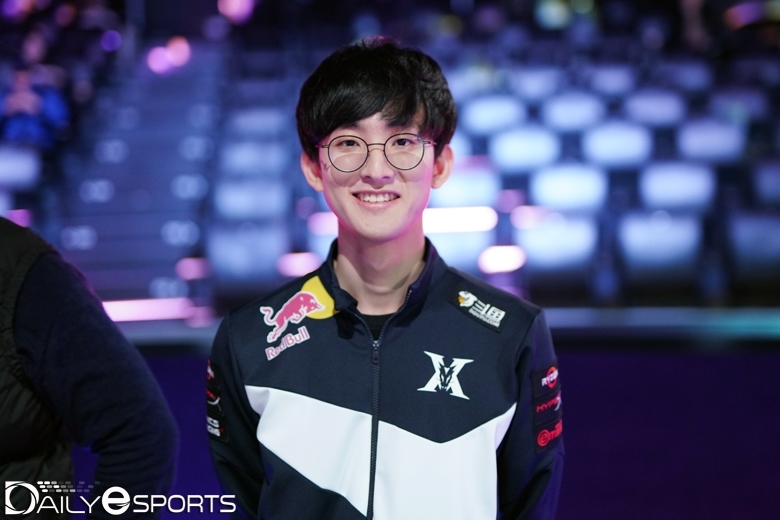 킹존 드래곤X의 미드 라이너 '내현' 유내현.