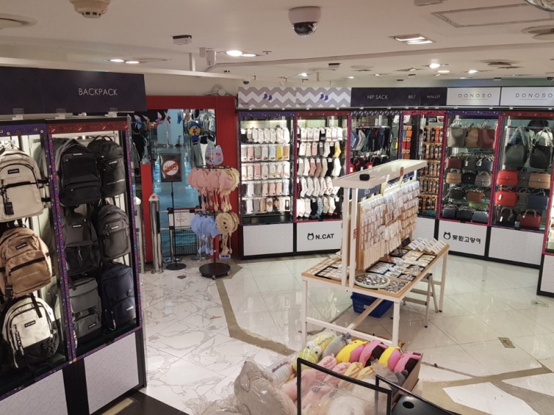 ‘삐에로쑈핑 두타몰점' 내 매장 확장 이미지. (사진=못된고양이)
