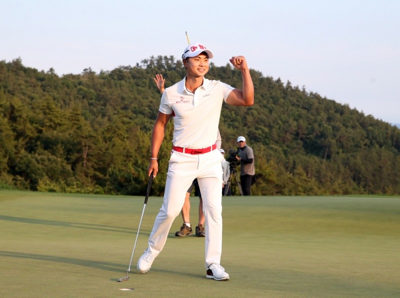 이형준이 4년만에 타이틀을 찾아오는 데 성공했다. 사진 제공=코리안투어.