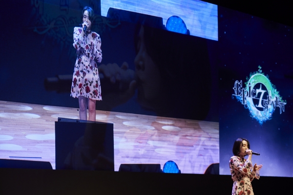 인기 가수 윤하가 깜짝 게스트로 등장해 '에픽세븐' 주제곡과 자신의 히트곡을 열창했다.