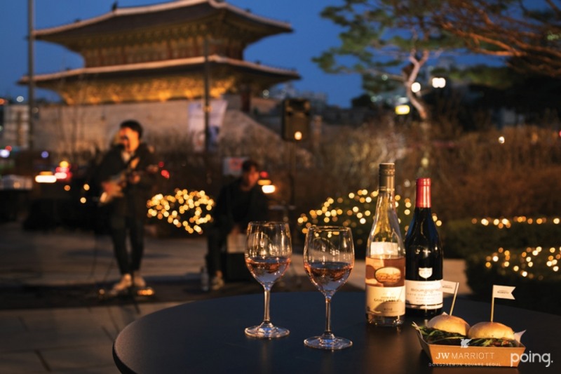JW 메리어트 동대문 스퀘어 서울, 2019 썸머 와인 앤 버스커 개최