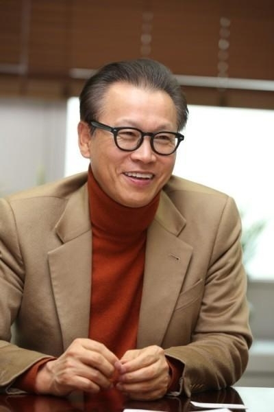 엠디엠그룹 “직원 자녀 보육료, 월급에 더해 지원” 결정