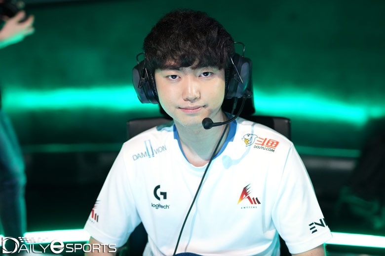 담원 게이밍의 원거리 딜러 '뉴클리어' 신정현.