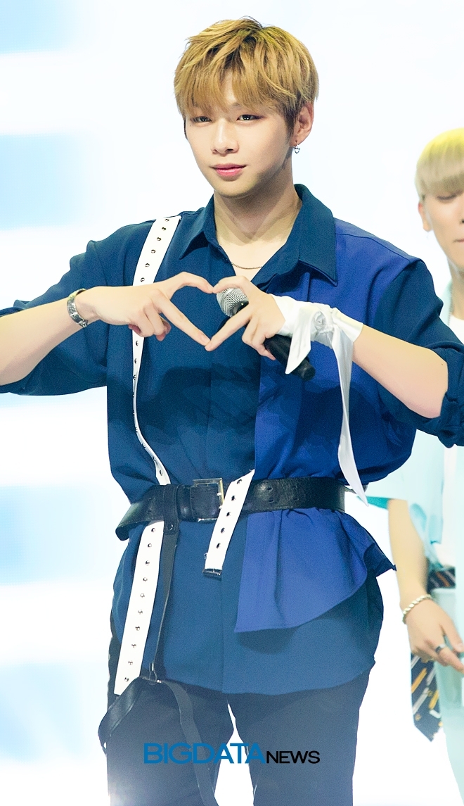 가수 강다니엘