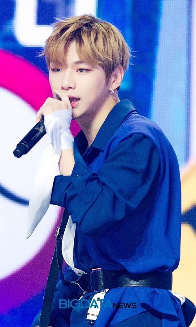 가수 강다니엘