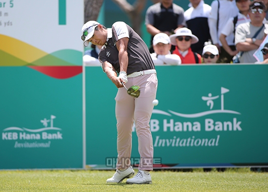 프로 데뷔 첫 승을 거둔 서요섭. 사진=김상민 기자.