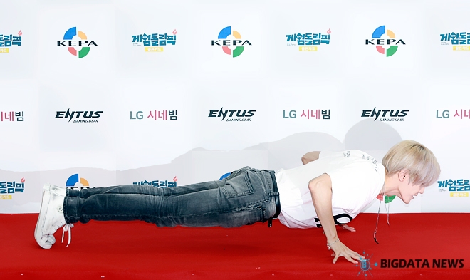 NCT 태용, OGN 예능프로그램 '게임돌림픽 2019 : 골든카드' 현장