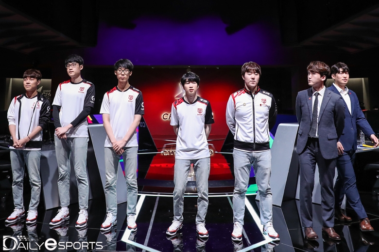 샌드박스 게이밍.