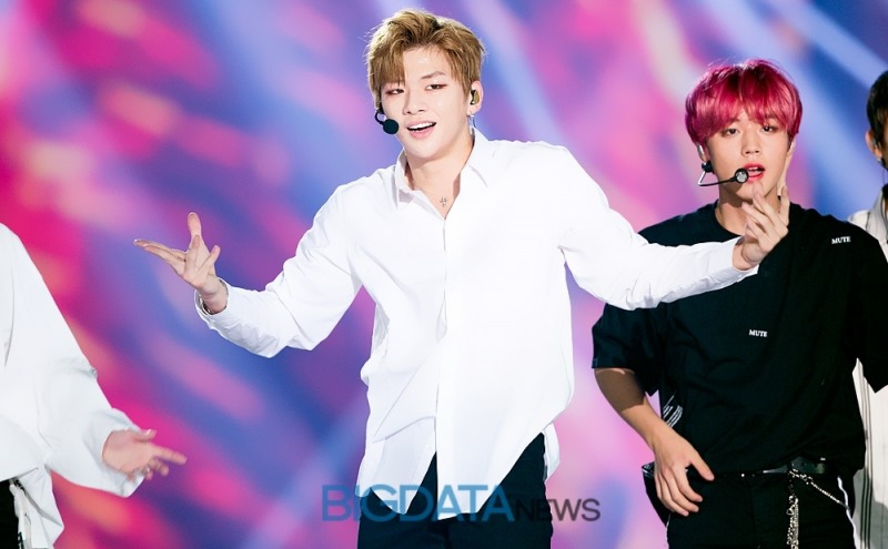 가수 강다니엘