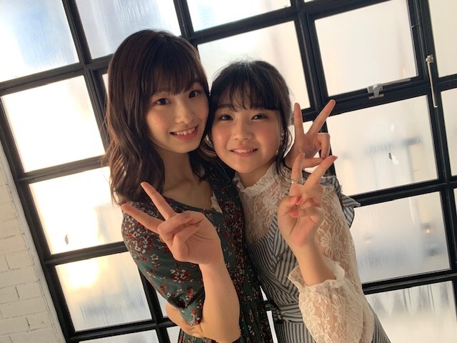 일본 걸그룹 AKB48의 아사이 나나미와 사토 미나미