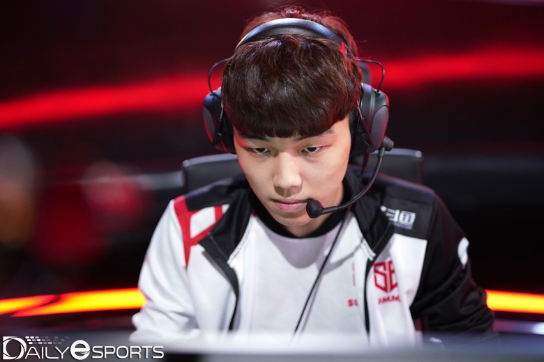 샌드박스 게이밍의 톱 라이너 '서밋' 박우태.