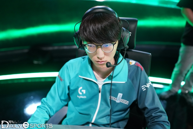 담원 게이밍의 톱 라이너 '너구리' 장하권.