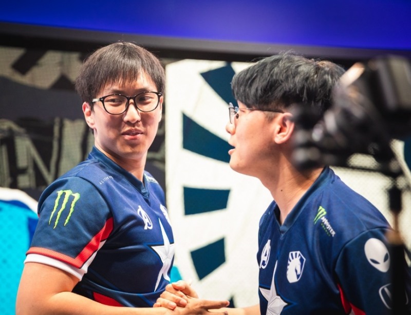 리프트 라이벌즈 2일차에서 선전한 리퀴드의 하단 듀오(사진=라이엇 게임즈 제공).