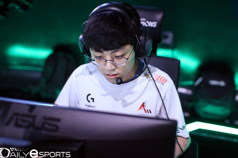 담원 게이밍의 미드 라이너 '쇼메이커' 허수.