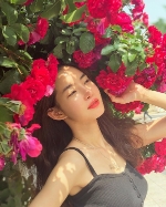 배우 황승언, 플리마켓 통해 따뜻한 나눔 실천